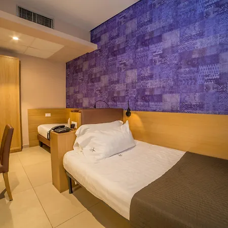 Airone Hotel Nápoles