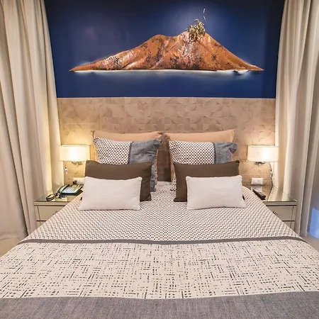 Airone Hotell 3*