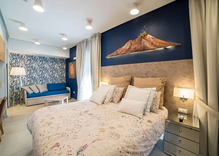 アイローネ ホテル 3*