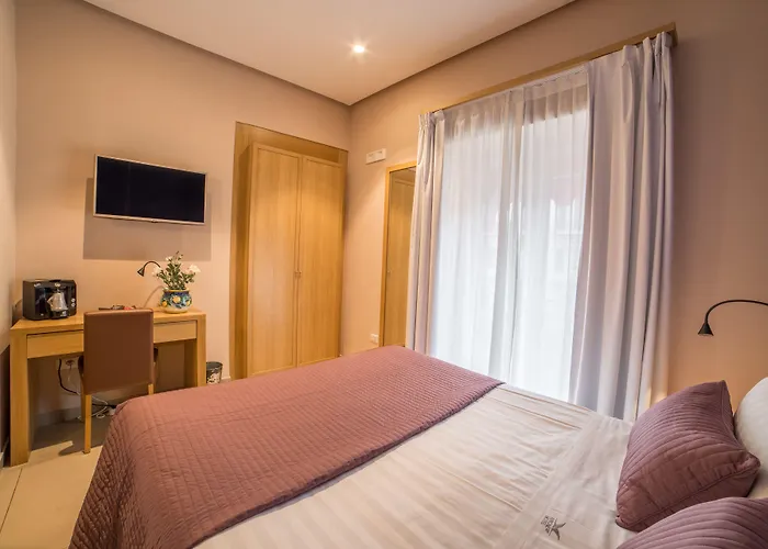 ホテル アイローネ 3*