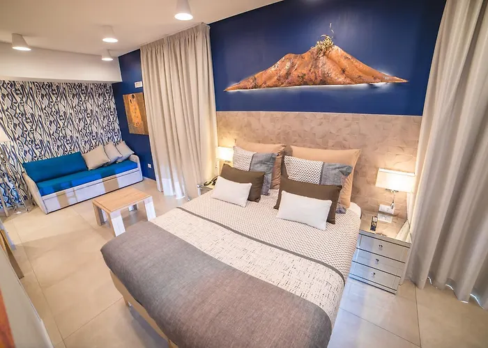 ホテル アイローネ ナポリ