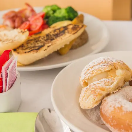 アイローネ ホテル